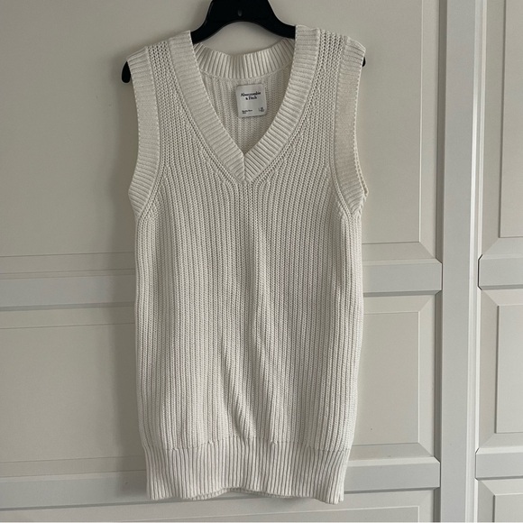 Abercrombie White Sleeveless Knit Sweater vest tunic 20846 - Picture 1 of 6